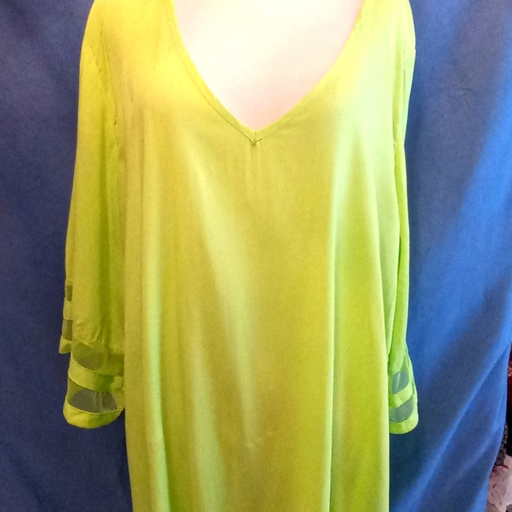 NWT Ekouaer #235